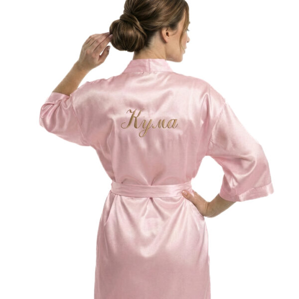 Roze satenski ogrtač sa zlatnim vezom "Kyма"